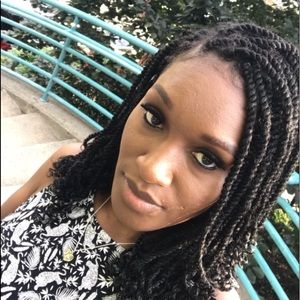 Meet your Posher, Shateka